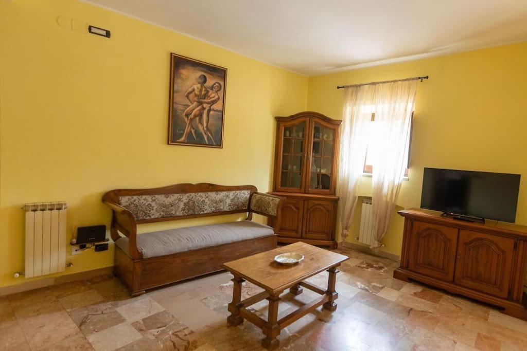 ל'אקווילה Caldora Apartment מראה חיצוני תמונה